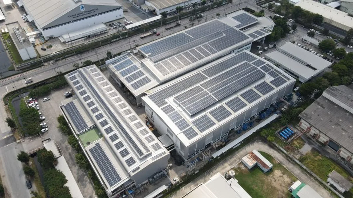 Aerial view of Winstar solar rooftop installation